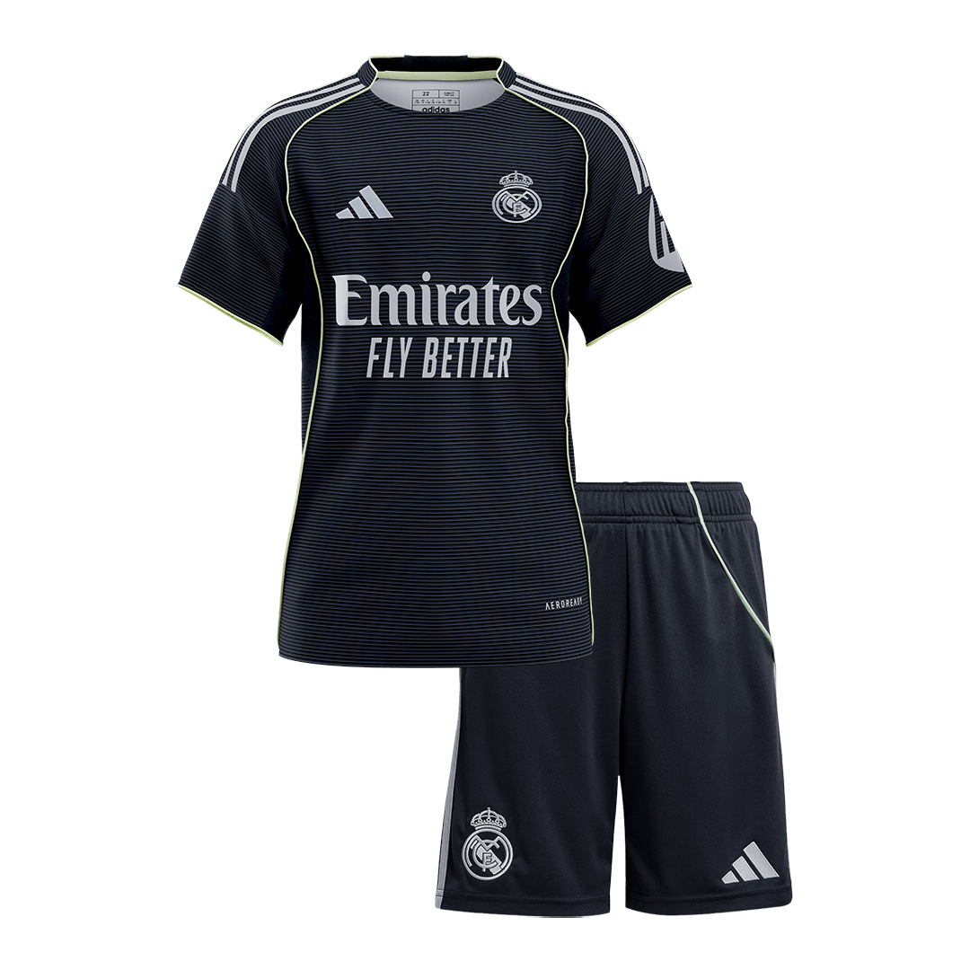 Real Madrid Udebanesæt Børn 2025/26 [PREMIUM]